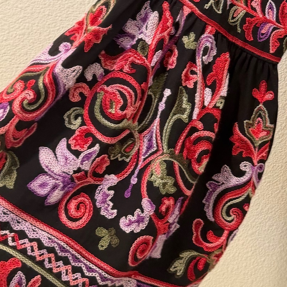 Oso Boho Folk Core Embroidered Bell Sleeve Black Shift Dress M - Picture 5 of 8
